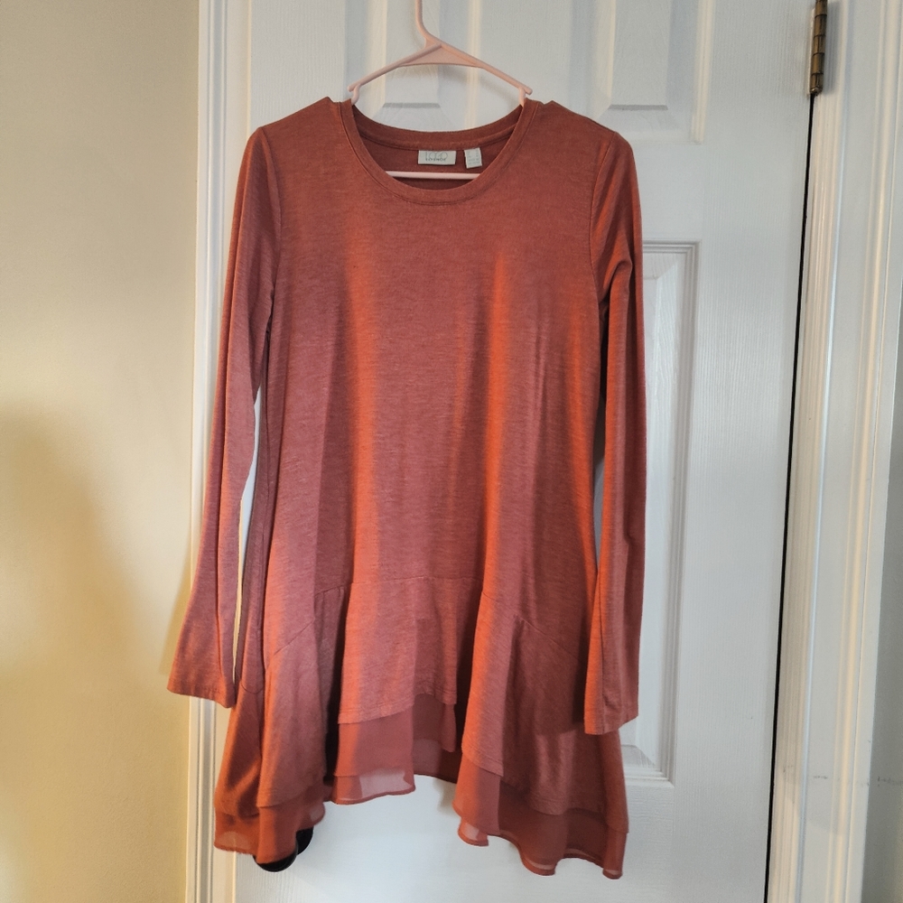 LOGO lounge by Lori Goldstein Tunic Top Long Sleeves. Small. - Picture 4 of 12